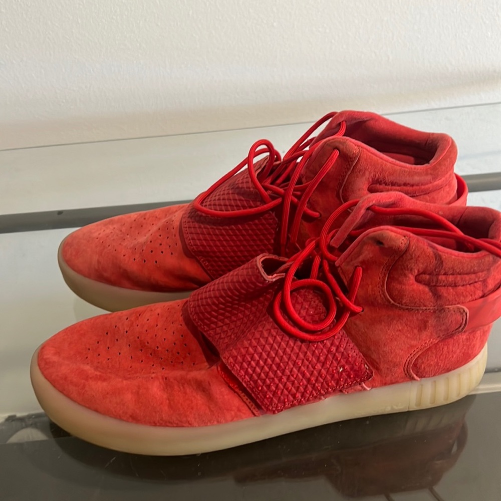 Adidas Red & Gum as-is